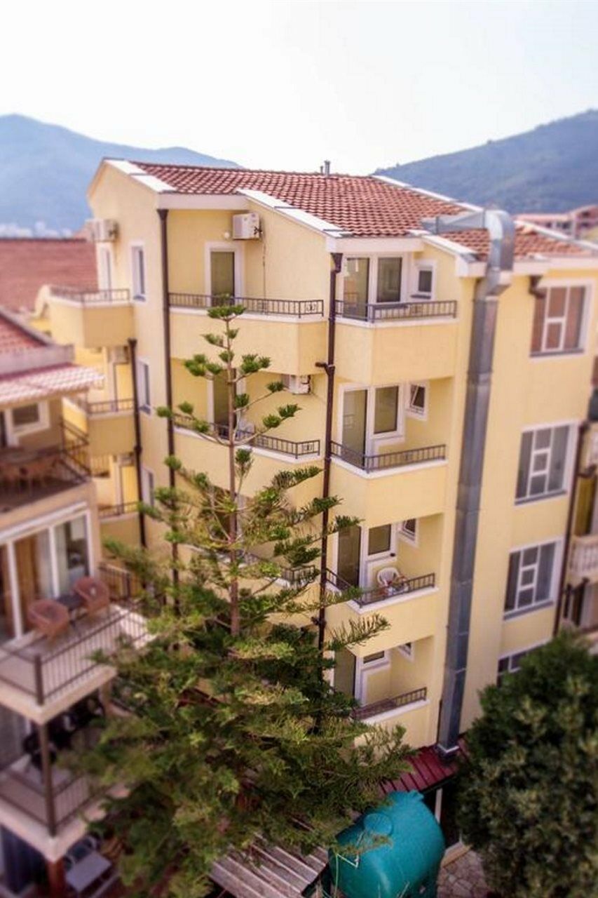 Venera Apartments Budva Kültér fotó